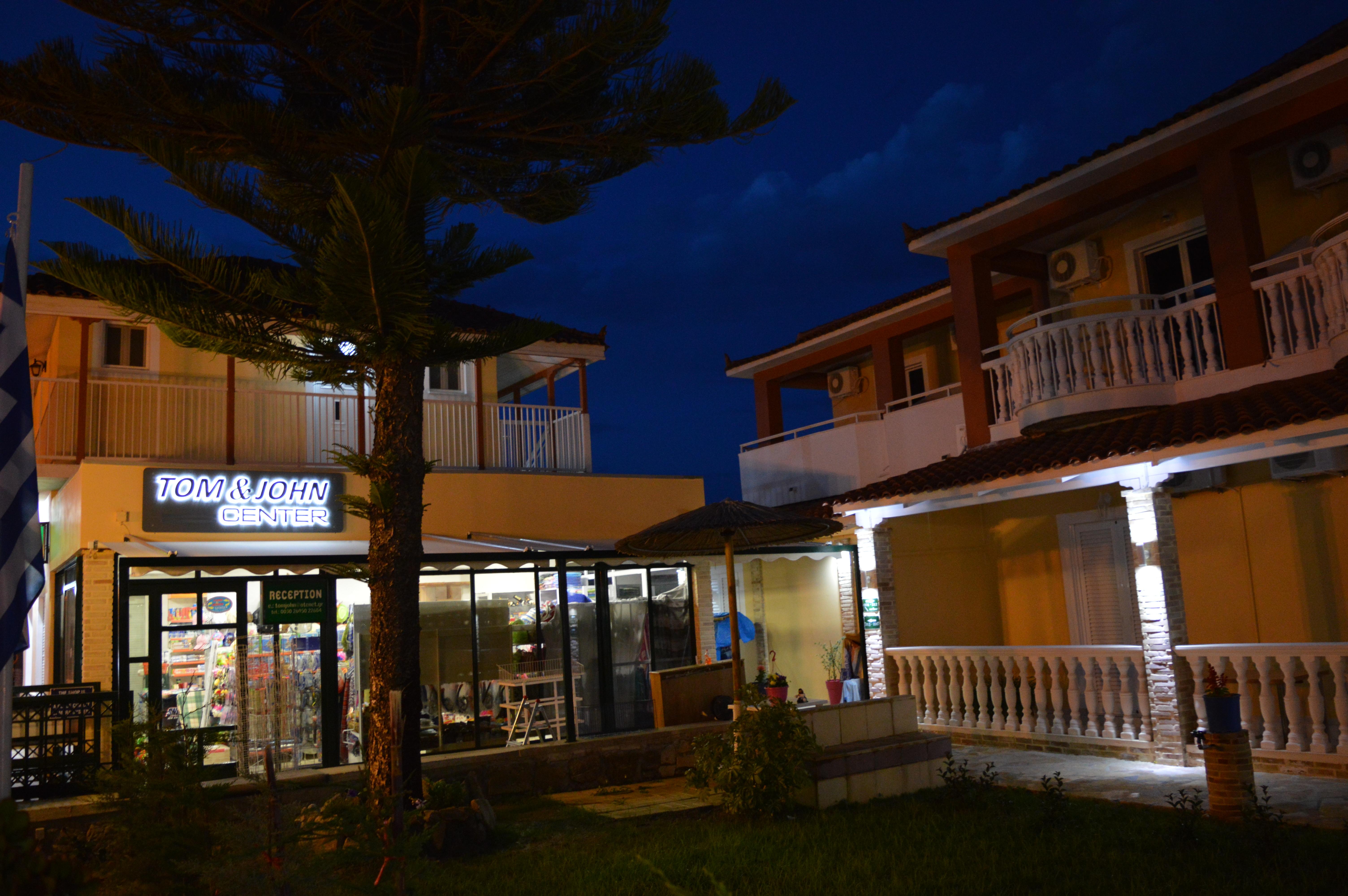 Aparthotel Tom & John Center Tsilivi  Exteriér fotografie