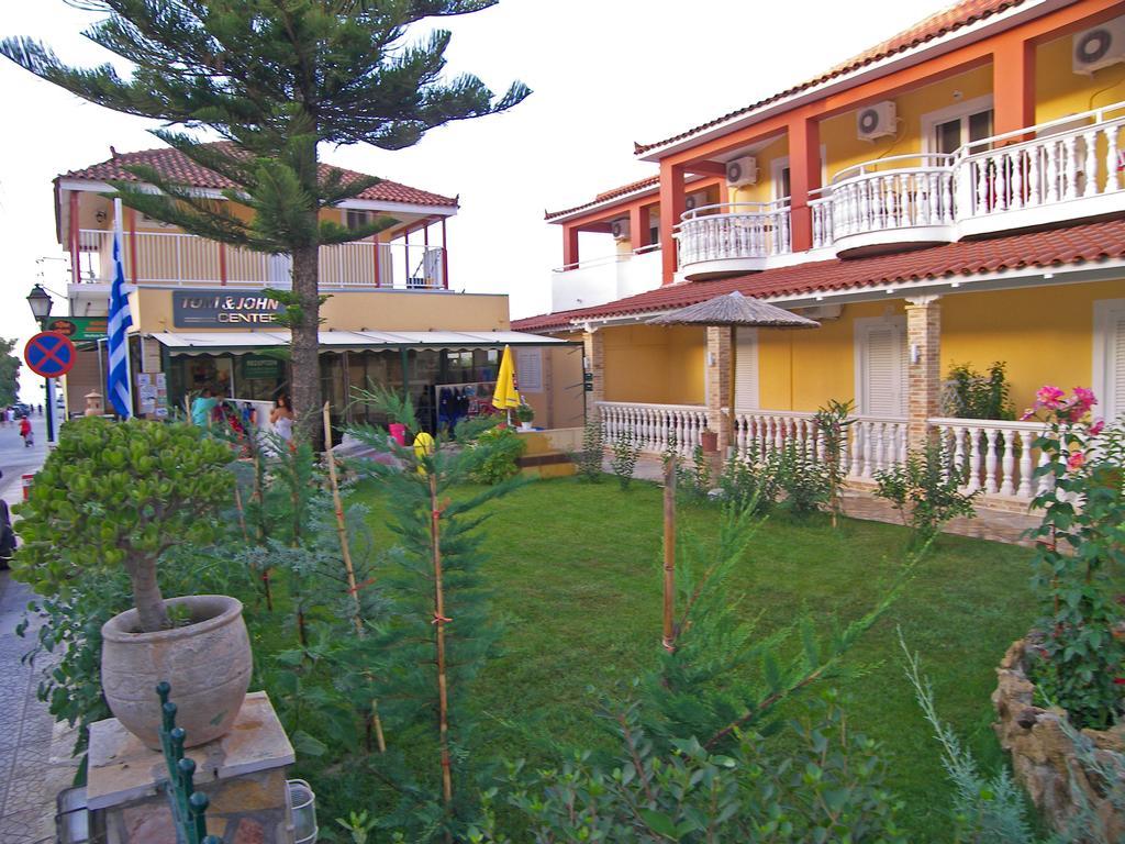 Aparthotel Tom & John Center Tsilivi  Exteriér fotografie